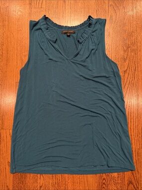 Banana Republic Teal Sleeveless Ruffled V-Neck Top size small
